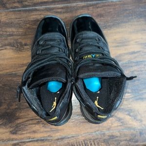 Retro Jordan 11 - Gamma Blue - Used - 10.5M